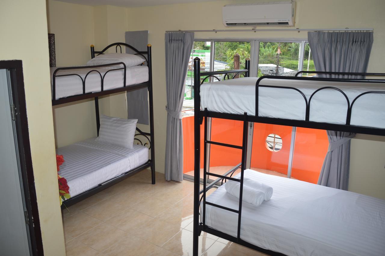 Living Room Guesthouse Ao Nang Exterior photo